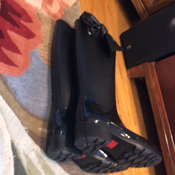 Wore once finale sale and drop down - Picture 9 of 16